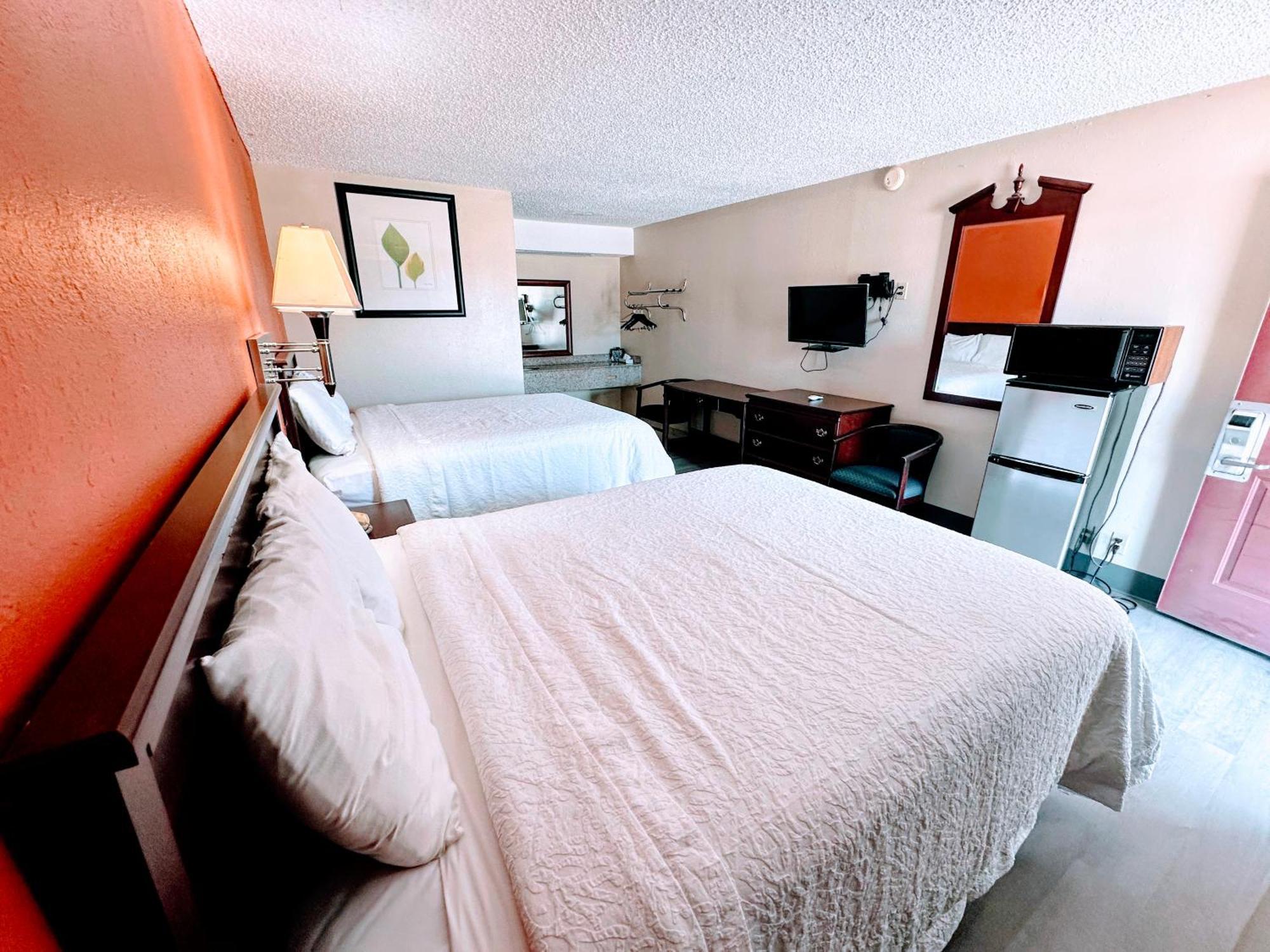 Relax Inn Henryetta エクステリア 写真